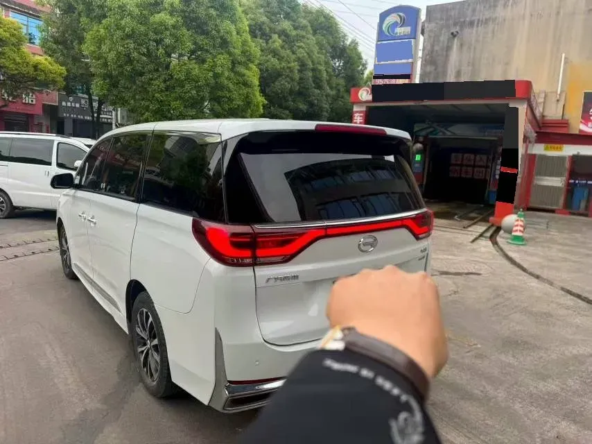 2021 GAC Trumpchi M8 2.0T 252HP L4 8AT,autocango,china used car exporter,china ev exporter,chinese used car exporter,chinese used ev exporter