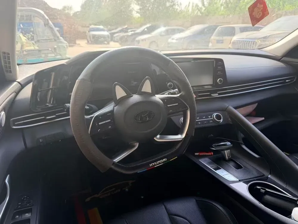 2021 Hyundai Elantra 1.5L 115HP L4 CVT,autocango,china used car exporter,china ev exporter,chinese used car exporter,chinese used ev exporter