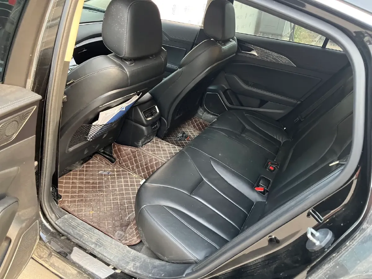 2022 HongQi H5 1.5T 169HP L4 7DCT,autocango,china used car exporter,china ev exporter,chinese used car exporter,chinese used ev exporter