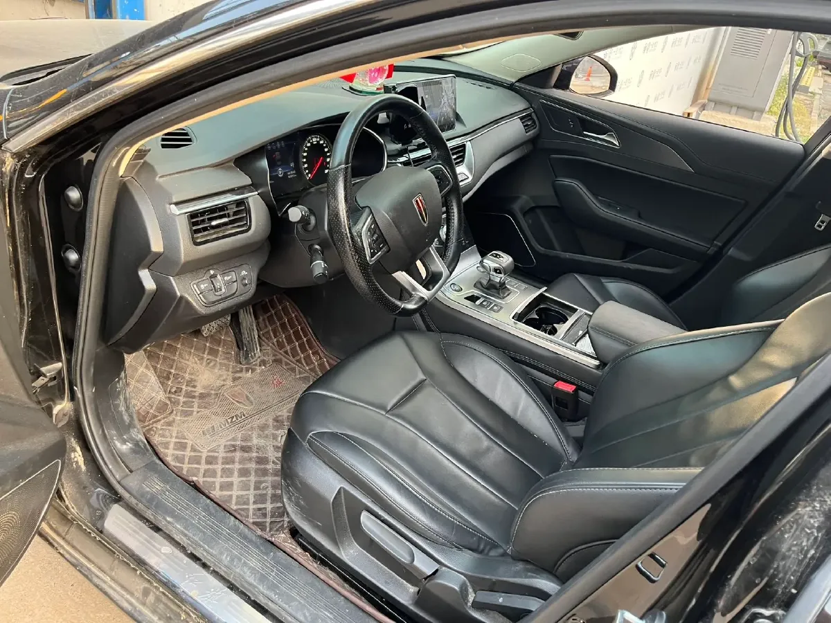 2022 HongQi H5 1.5T 169HP L4 7DCT,autocango,china used car exporter,china ev exporter,chinese used car exporter,chinese used ev exporter