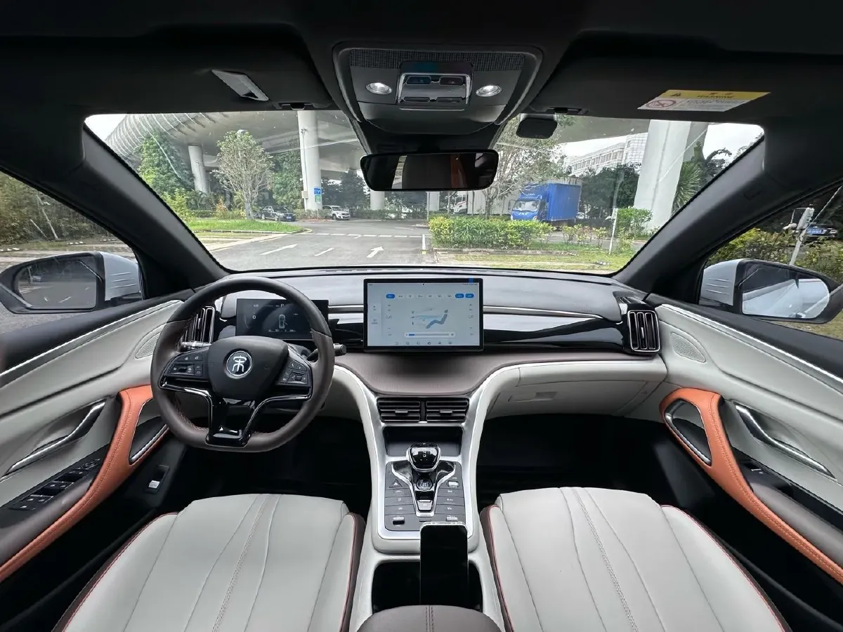 2022 Geely JiaJi 1.5T 177HP L3 7DCT PHEV 15.5KWH,autocango,china used car exporter,china ev exporter,chinese used car exporter,chinese used ev exporter