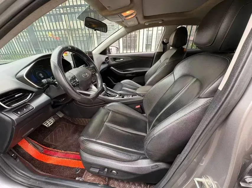 2019 Hyundai La Festa 1.6T 204HP L4 7DCT,autocango,china used car exporter,china ev exporter,chinese used car exporter,chinese used ev exporter