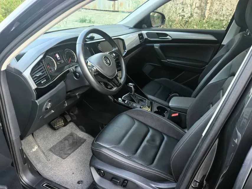 2021 Volkswagen Tayron 2.0T 186HP L4 7DCT,autocango,china used car exporter,china ev exporter,chinese used car exporter,chinese used ev exporter