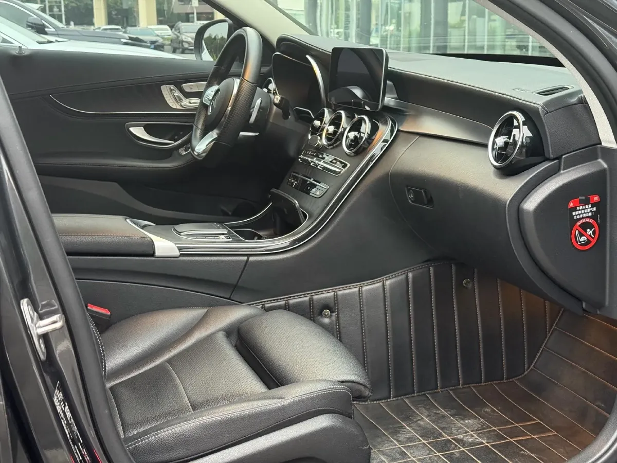 2020 Mercedes-Benz C Class 1.5T 184HP L4 9AT,autocango,china used car exporter,china ev exporter,chinese used car exporter,chinese used ev exporter