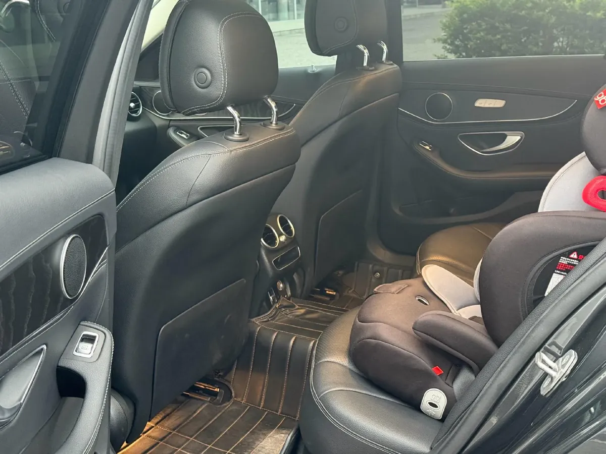 2020 Mercedes-Benz C Class 1.5T 184HP L4 9AT,autocango,china used car exporter,china ev exporter,chinese used car exporter,chinese used ev exporter
