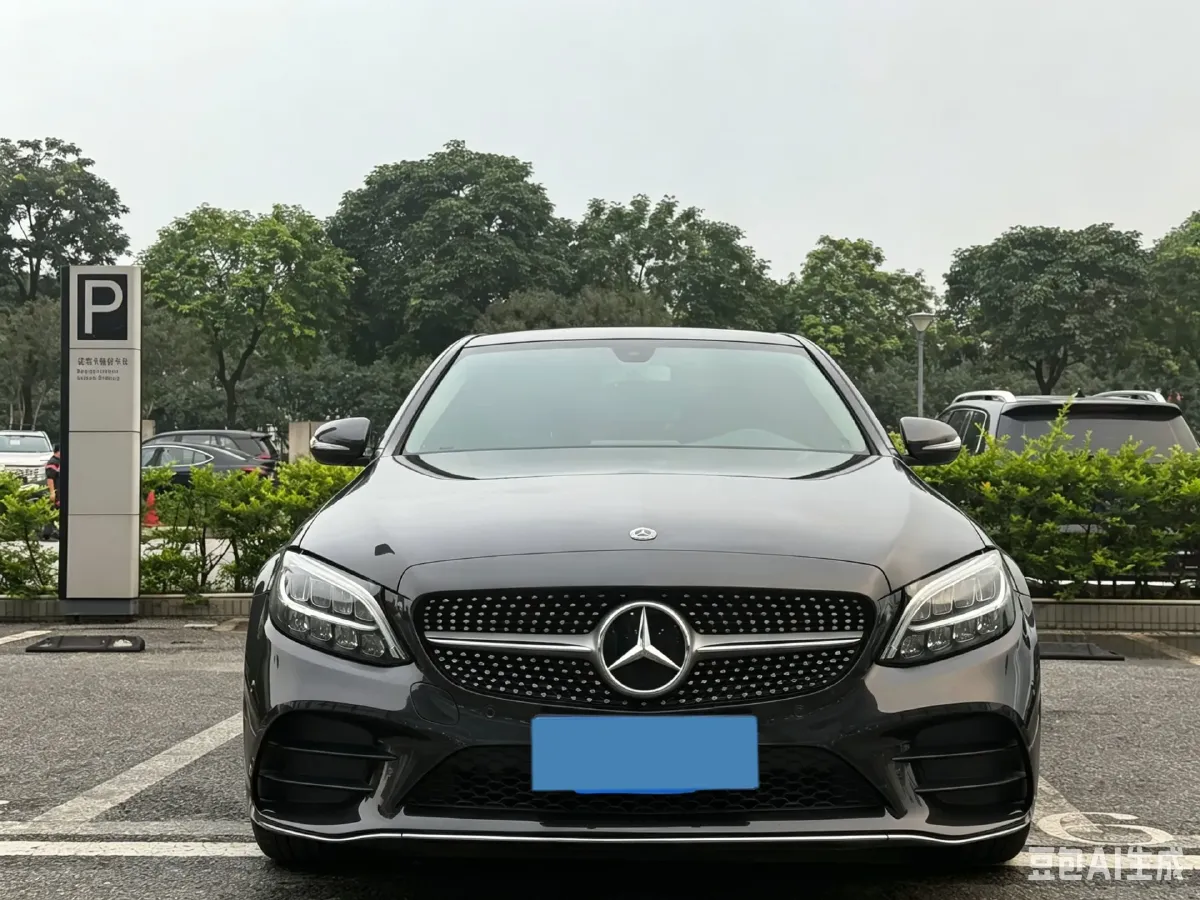 2020 Mercedes-Benz C Class 1.5T 184HP L4 9AT,autocango,china used car exporter,china ev exporter,chinese used car exporter,chinese used ev exporter