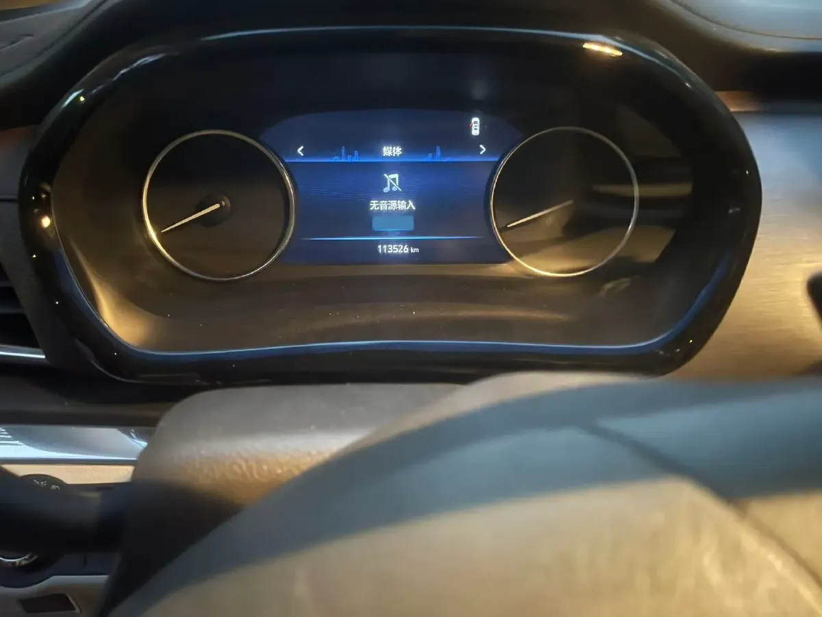 2023 Buick GL8 2.0T 237HP L4 9AT,autocango,china used car exporter,china ev exporter,chinese used car exporter,chinese used ev exporter