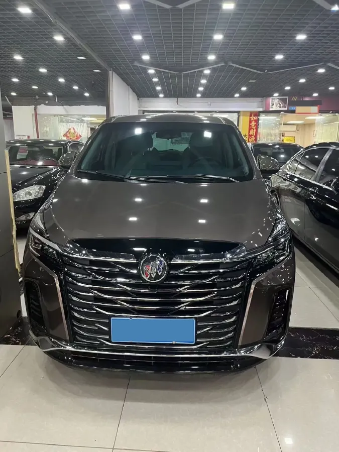 2023 Buick GL8 2.0T 237HP L4 9AT,autocango,china used car exporter,china ev exporter,chinese used car exporter,chinese used ev exporter