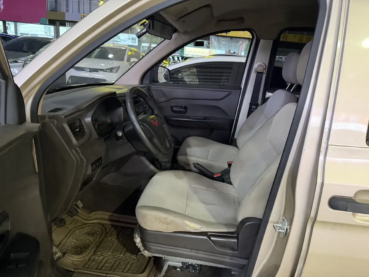 2022 JinBei Little Sea Lion X30 1.5L 102HP L4 5MT,autocango,china used car exporter,china ev exporter,chinese used car exporter,chinese used ev exporter