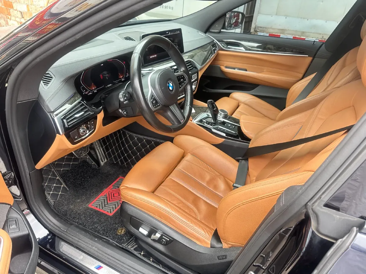 2021 BMW 6 Series GT 2.0T 258HP L4 8AT,autocango,china used car exporter,china ev exporter,chinese used car exporter,chinese used ev exporter