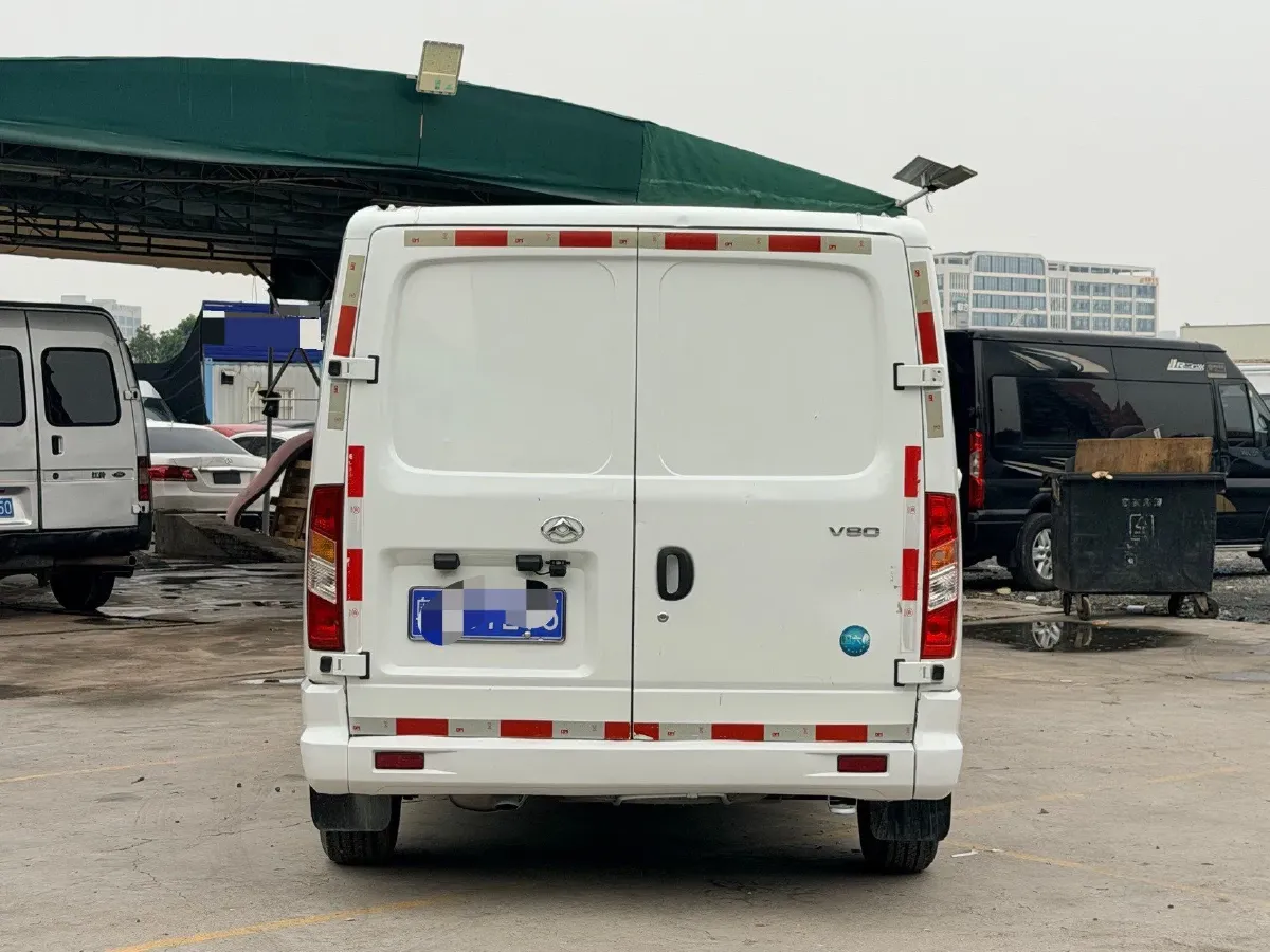 2021 DongFeng DFAC YuFeng 2.3T 136HP L4 6MT,autocango,china used car exporter,china ev exporter,chinese used car exporter,chinese used ev exporter