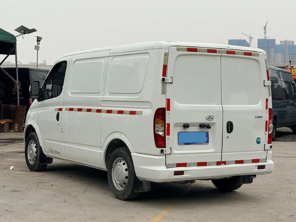 2021 DongFeng DFAC YuFeng 2.3T 136HP L4 6MT,autocango,china used car exporter,china ev exporter,chinese used car exporter,chinese used ev exporter