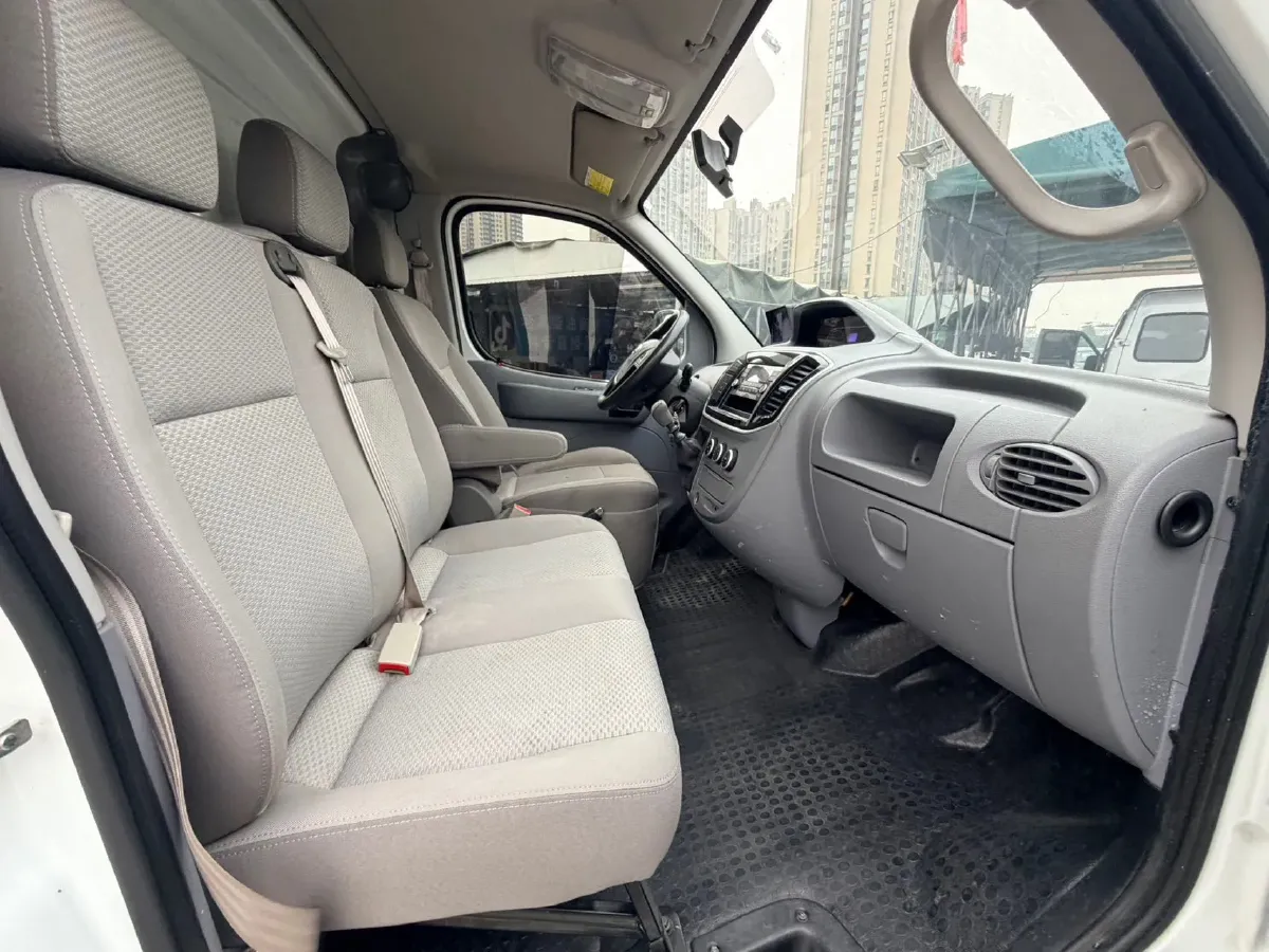 2021 DongFeng DFAC YuFeng 2.3T 136HP L4 6MT,autocango,china used car exporter,china ev exporter,chinese used car exporter,chinese used ev exporter