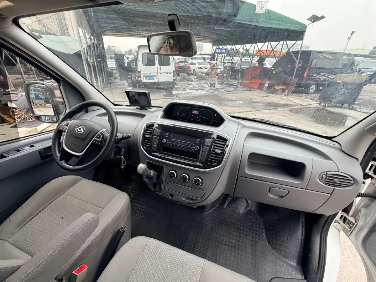 2021 DongFeng DFAC YuFeng 2.3T 136HP L4 6MT,autocango,china used car exporter,china ev exporter,chinese used car exporter,chinese used ev exporter