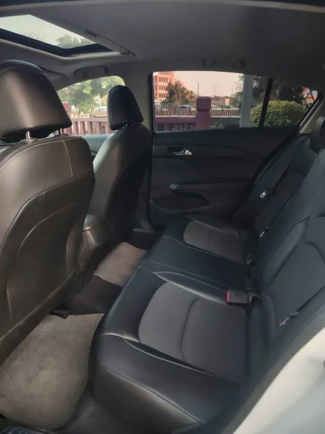 2019 Chevrolet Cavalier 1.5L 113HP L4 6AT,autocango,china used car exporter,china ev exporter,chinese used car exporter,chinese used ev exporter