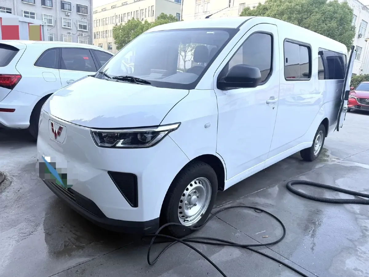 2024 WuLing YangGuang BEV 41.9KWH,autocango,china used car exporter,china ev exporter,chinese used car exporter,chinese used ev exporter
