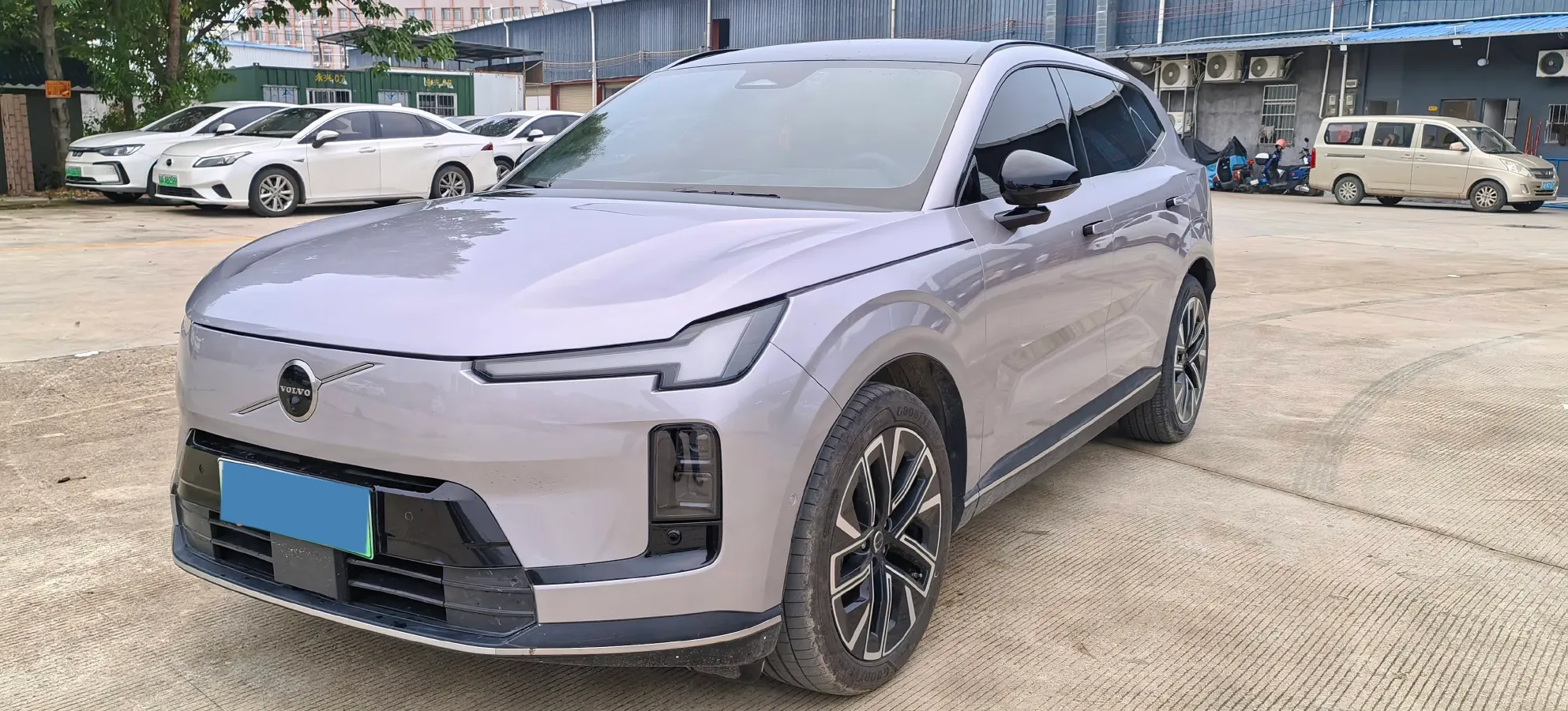 2026 Volvo XC70 PHEV 1.5T 156HP L4 3DHT PHEV,autocango,china used car exporter,china ev exporter,chinese used car exporter,chinese used ev exporter