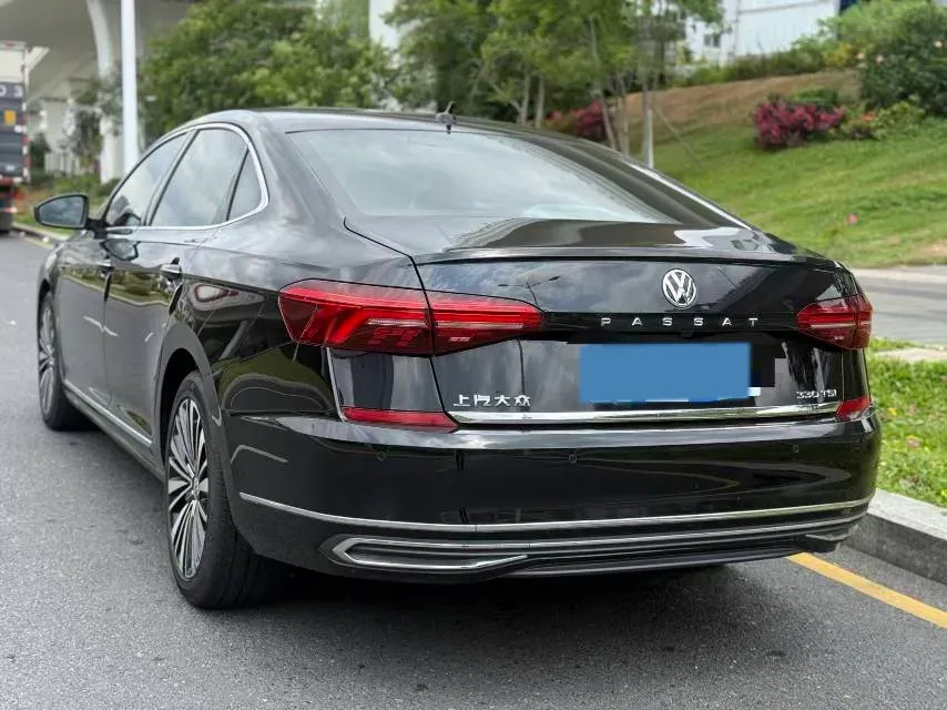 2019 Volvo V40 1.5T 152HP L4 6AT,autocango,china used car exporter,china ev exporter,chinese used car exporter,chinese used ev exporter