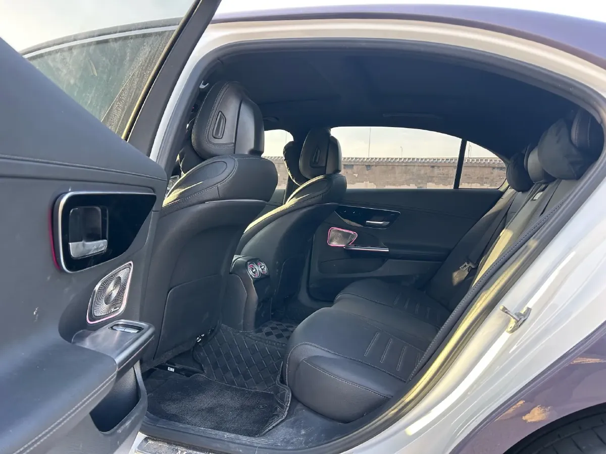 2023 Mercedes-Benz C Class 1.5T 204HP L4 9AT,autocango,china used car exporter,china ev exporter,chinese used car exporter,chinese used ev exporter