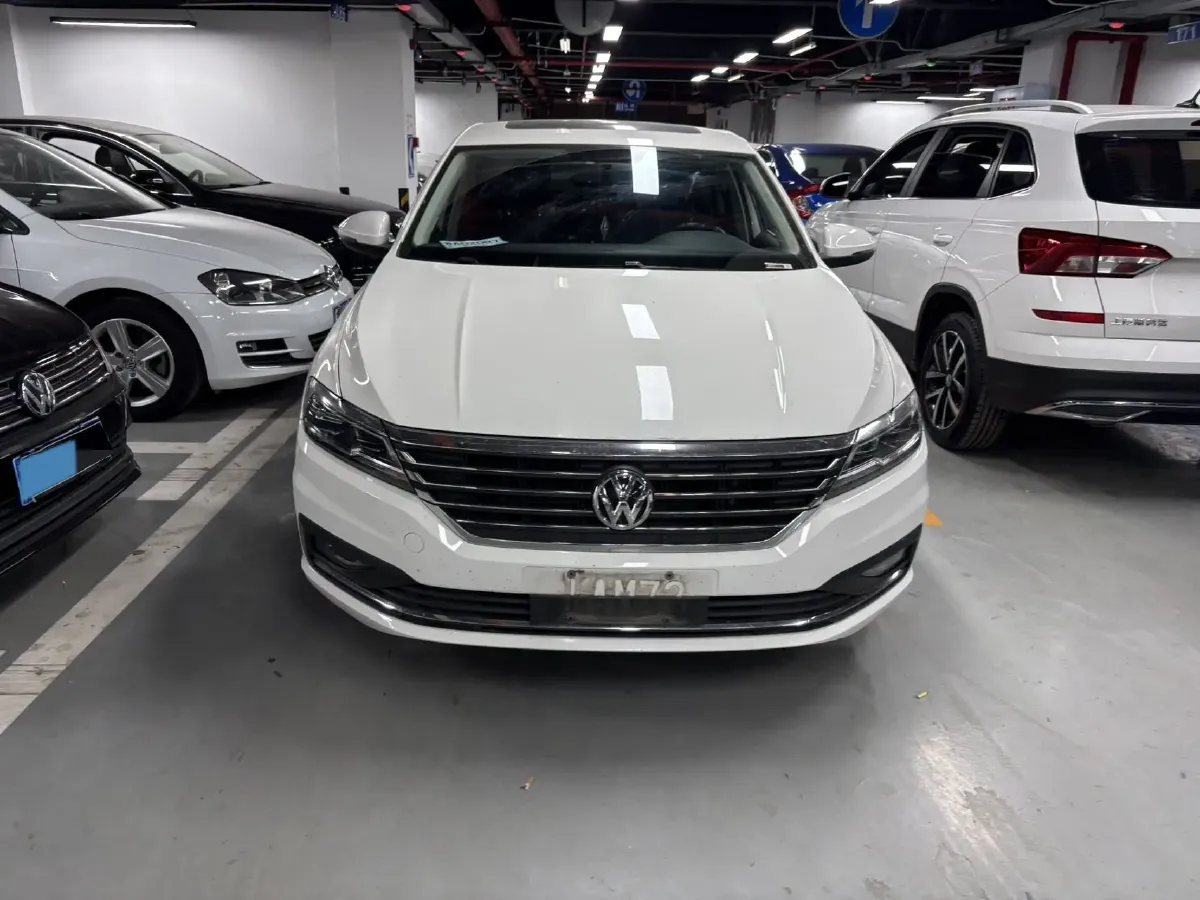 2019 Volkswagen Lavida 1.5L 113HP L4 5MT,autocango,china used car exporter,china ev exporter,chinese used car exporter,chinese used ev exporter