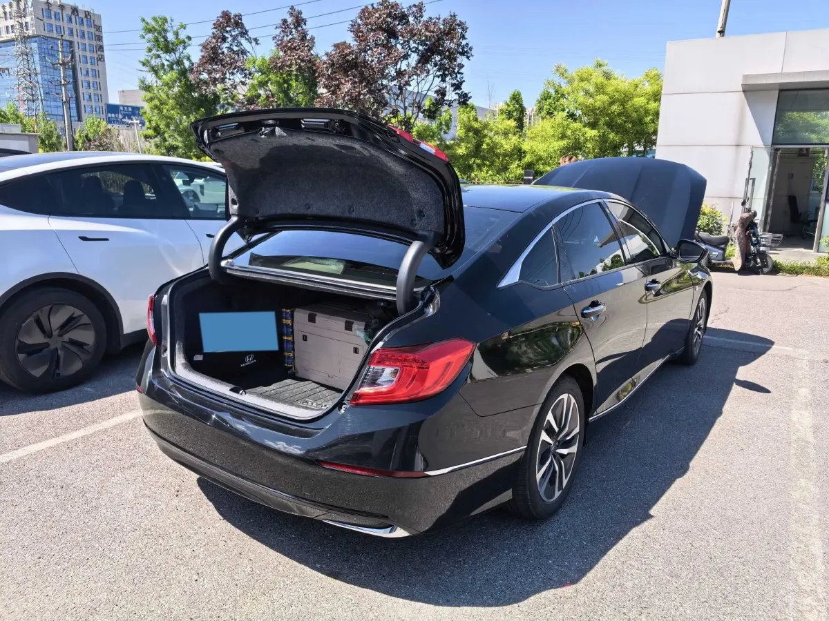 2018 Honda Accord 2.0L 146HP L4 E-CVT Hybrid,autocango,china used car exporter,china ev exporter,chinese used car exporter,chinese used ev exporter