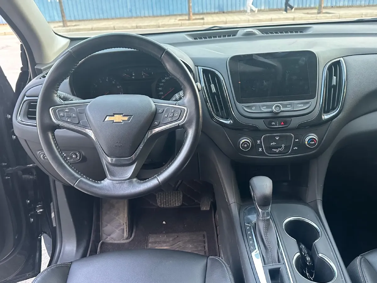 2021 Chevrolet Equinox 1.5T 169HP L4 6AT,autocango,china used car exporter,china ev exporter,chinese used car exporter,chinese used ev exporter
