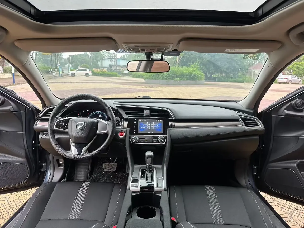 2019 Honda Civic 1.5T 177HP L4 CVT,autocango,china used car exporter,china ev exporter,chinese used car exporter,chinese used ev exporter