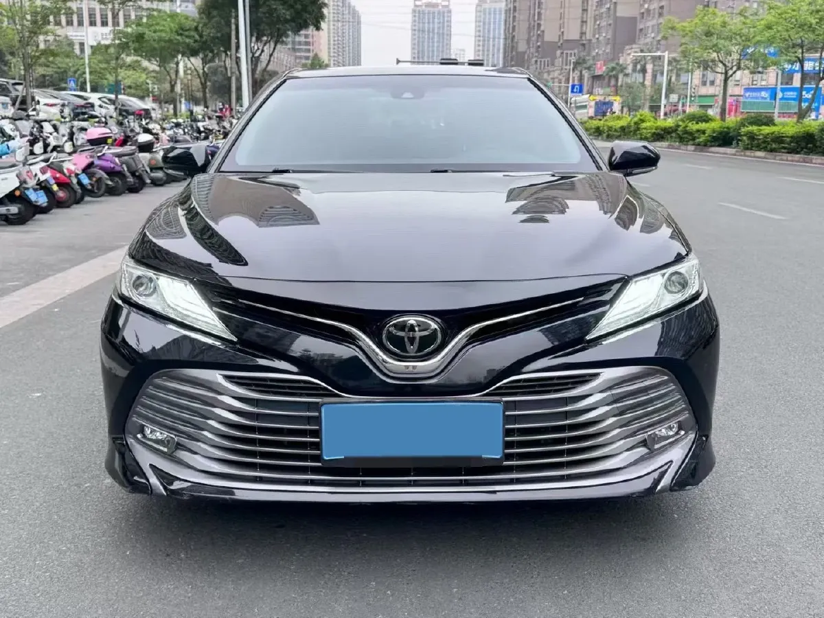 2019 Toyota Camry 2.5L 209HP L4 8AT,autocango,china used car exporter,china ev exporter,chinese used car exporter,chinese used ev exporter