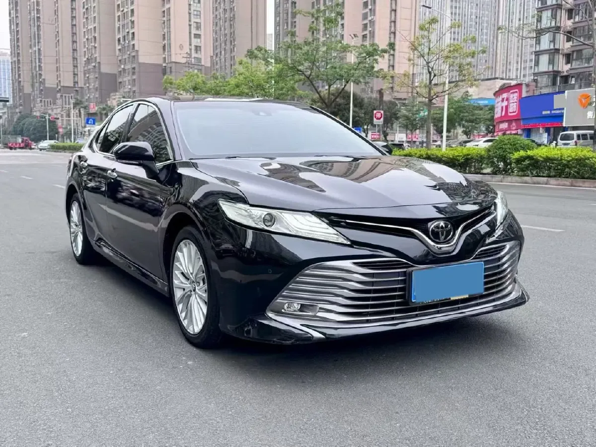 2019 Toyota Camry 2.5L 209HP L4 8AT,autocango,china used car exporter,china ev exporter,chinese used car exporter,chinese used ev exporter