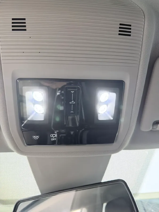 2023 Volkswagen Lamando 1.4T 150HP L4 7DCT,autocango,china used car exporter,china ev exporter,chinese used car exporter,chinese used ev exporter