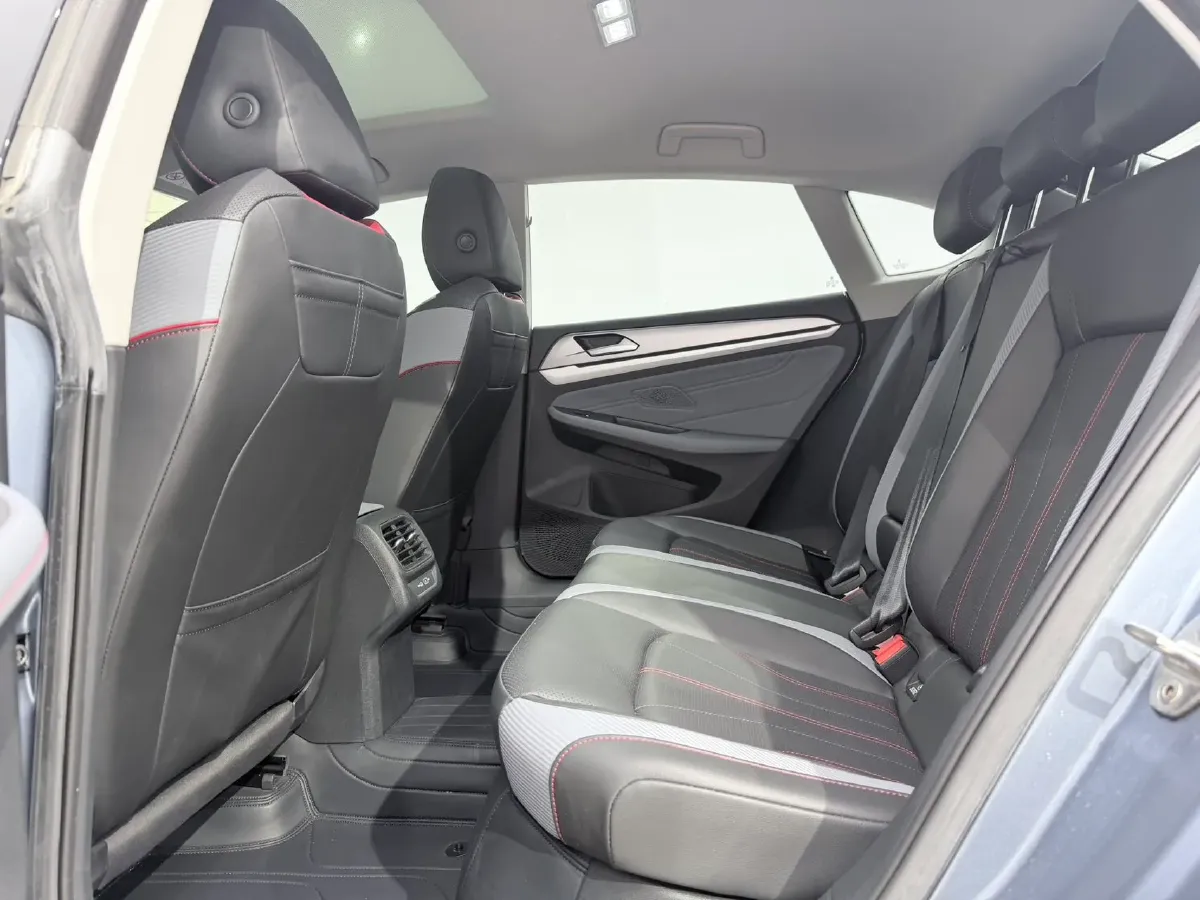 2023 Volkswagen Lamando 1.4T 150HP L4 7DCT,autocango,china used car exporter,china ev exporter,chinese used car exporter,chinese used ev exporter