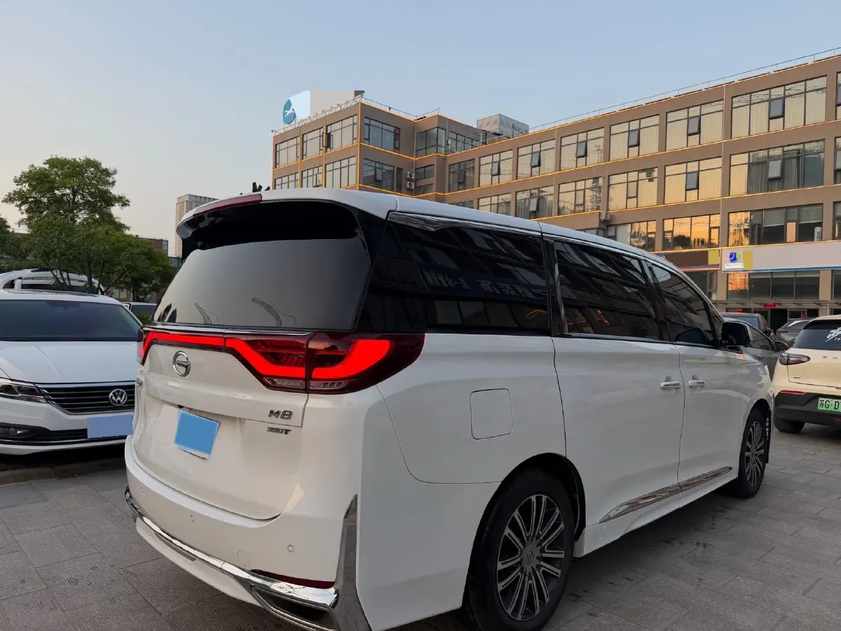 2021 GAC Trumpchi M8 2.0T 252HP L4 8AT,autocango,china used car exporter,china ev exporter,chinese used car exporter,chinese used ev exporter