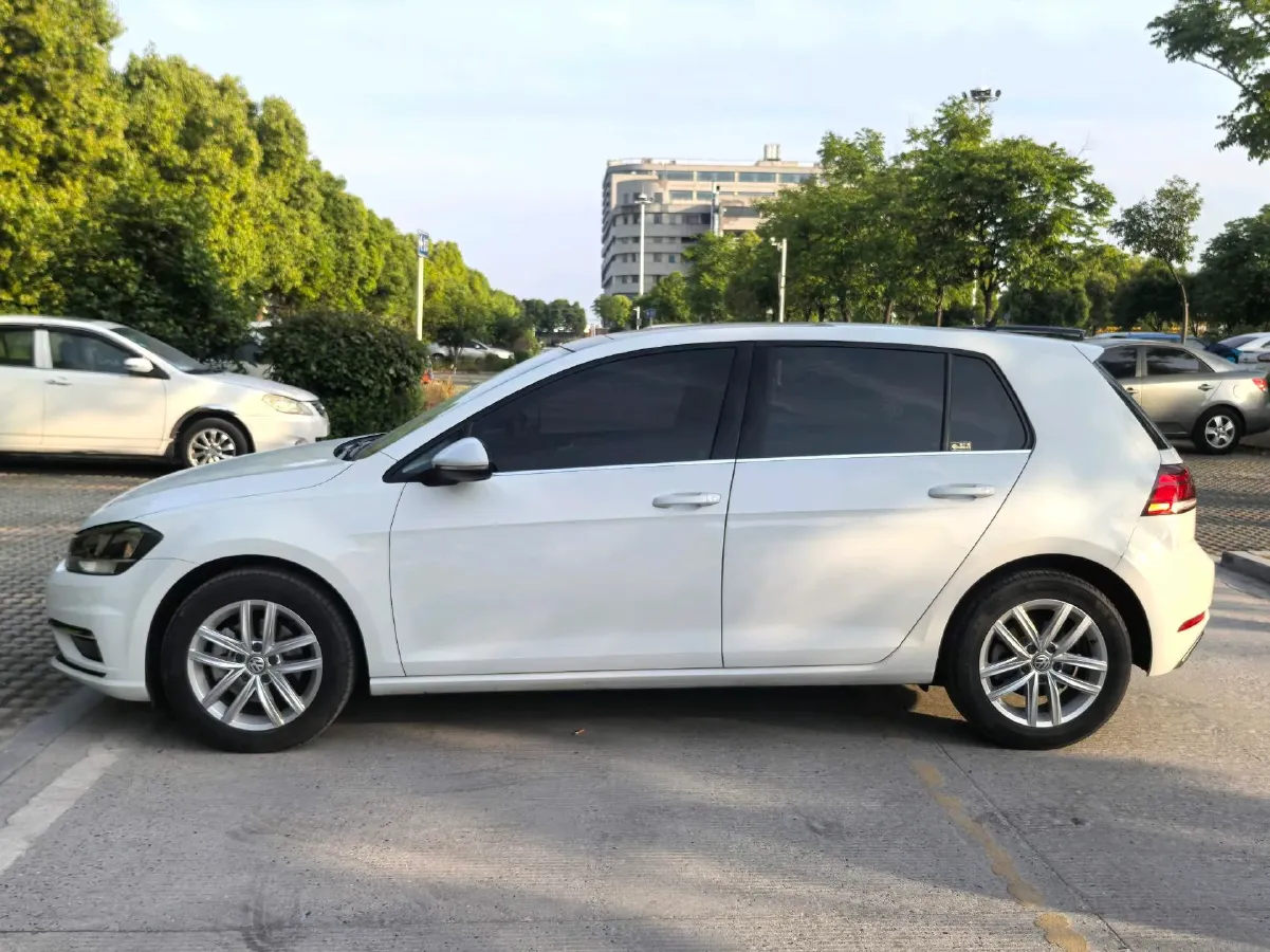 2019 Volkswagen Golf 1.4T 150HP L4 7DCT,autocango,china used car exporter,china ev exporter,chinese used car exporter,chinese used ev exporter