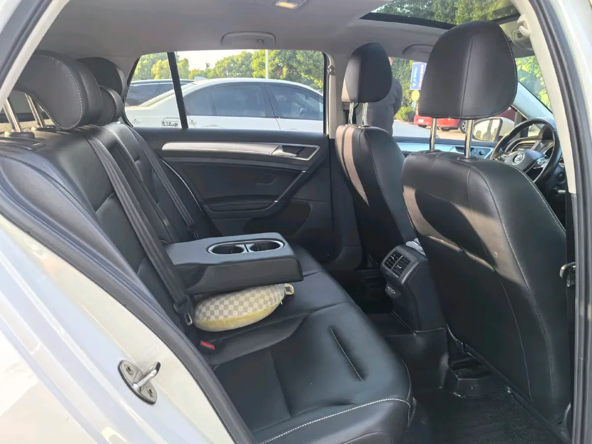 2019 Volkswagen Golf 1.4T 150HP L4 7DCT,autocango,china used car exporter,china ev exporter,chinese used car exporter,chinese used ev exporter