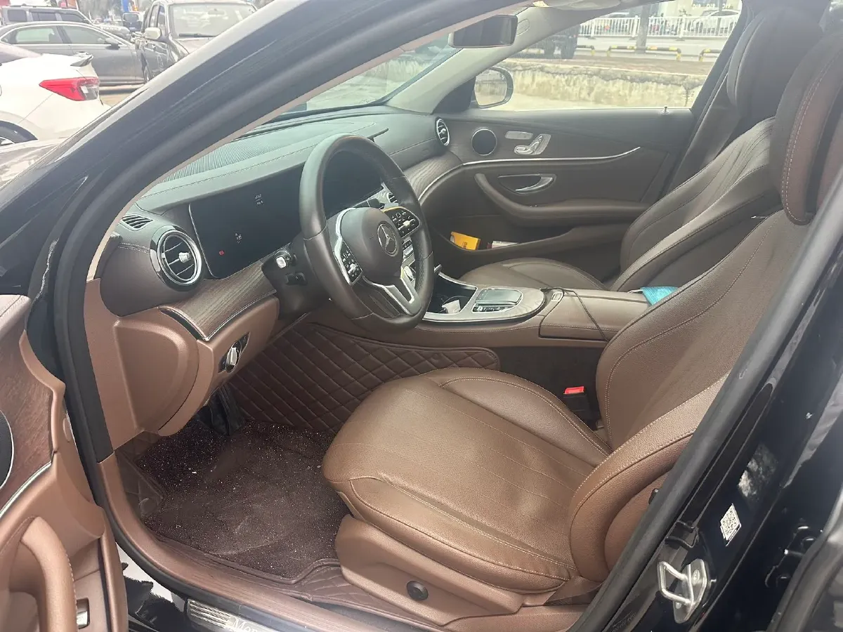 2020 Mercedes-Benz E Class 2.0T 258HP L4 9AT,autocango,china used car exporter,china ev exporter,chinese used car exporter,chinese used ev exporter