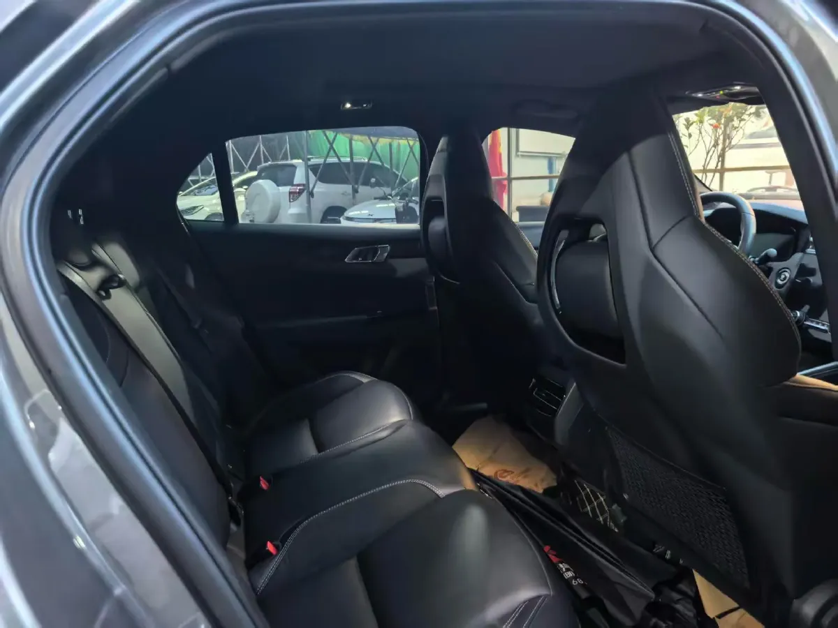 2022 LYNK&CO 03 2.0T 190HP L4 7DCT,autocango,china used car exporter,china ev exporter,chinese used car exporter,chinese used ev exporter