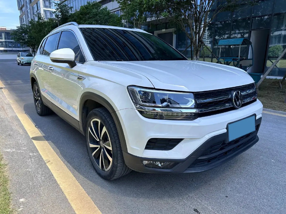 2021 Volkswagen Tharu 1.4T 150HP L4 7DCT,autocango,china used car exporter,china ev exporter,chinese used car exporter,chinese used ev exporter