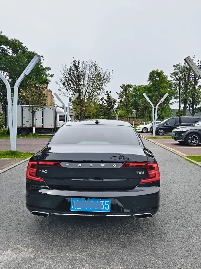 2020 Volvo S90 2.0T 254HP L4 8AT,autocango,china used car exporter,china ev exporter,chinese used car exporter,chinese used ev exporter