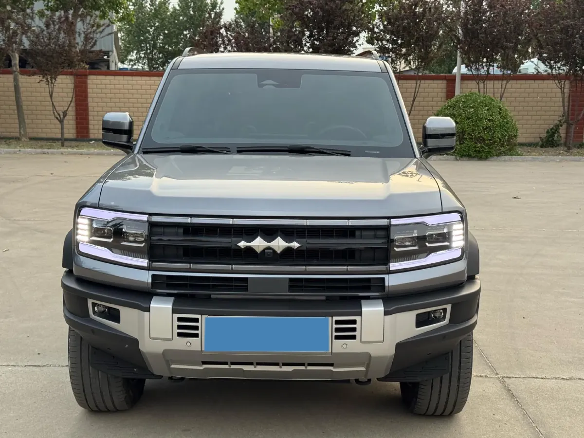 2023 FangChengBao Bao 5 1.5T 194HP L4 E-CVT PHEV 31.8KWH,autocango,china used car exporter,china ev exporter,chinese used car exporter,chinese used ev exporter