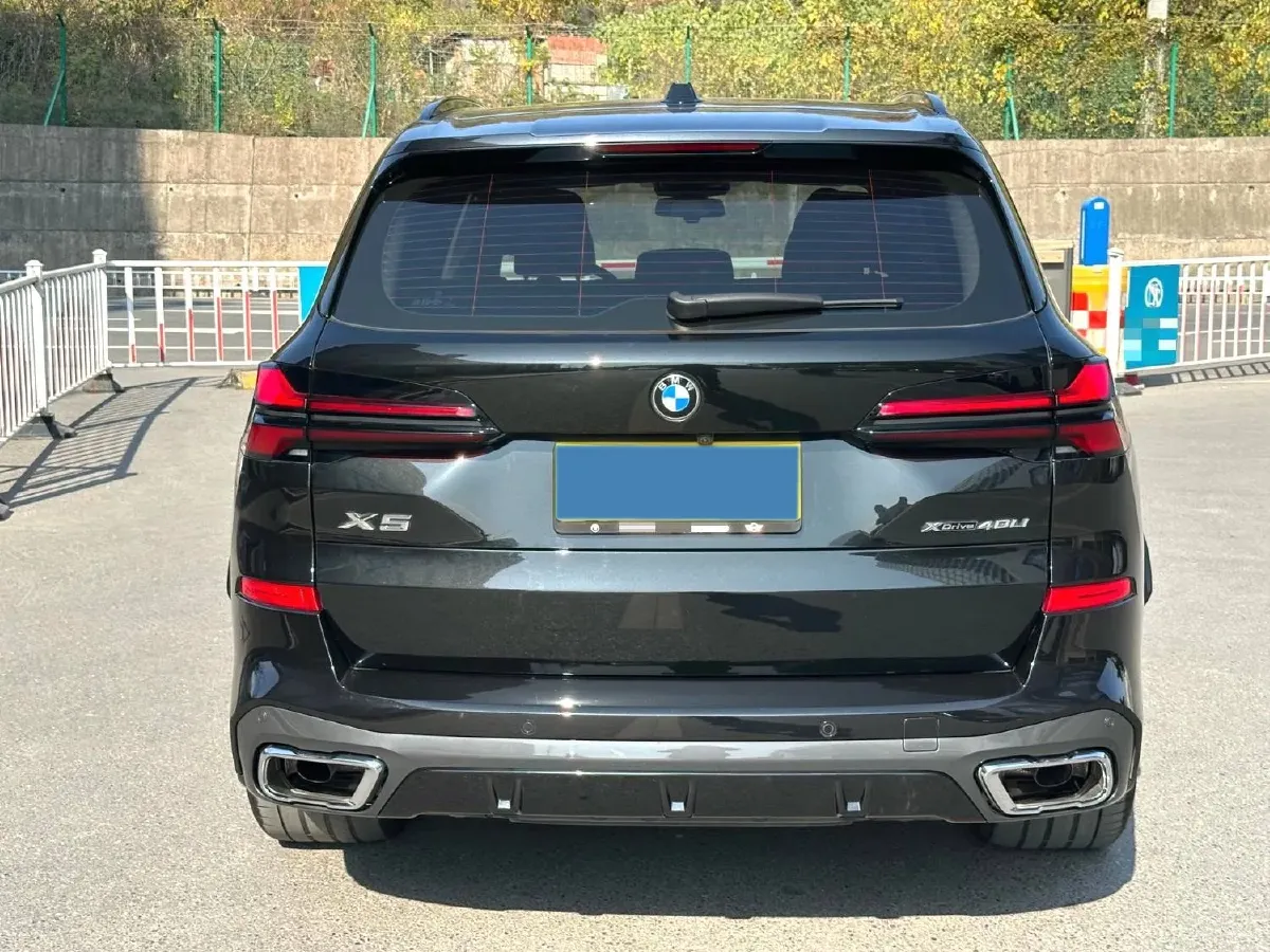 2023 BMW X5 2.0T 258HP L4 8AT,autocango,china used car exporter,china ev exporter,chinese used car exporter,chinese used ev exporter