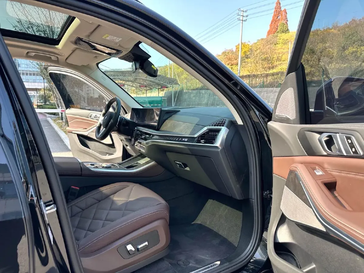 2023 BMW X5 2.0T 258HP L4 8AT,autocango,china used car exporter,china ev exporter,chinese used car exporter,chinese used ev exporter