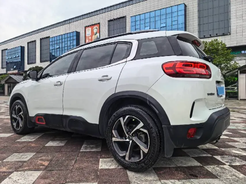 2017 Citroen C5 1.6T 167HP L4 6AT,autocango,china used car exporter,china ev exporter,chinese used car exporter,chinese used ev exporter