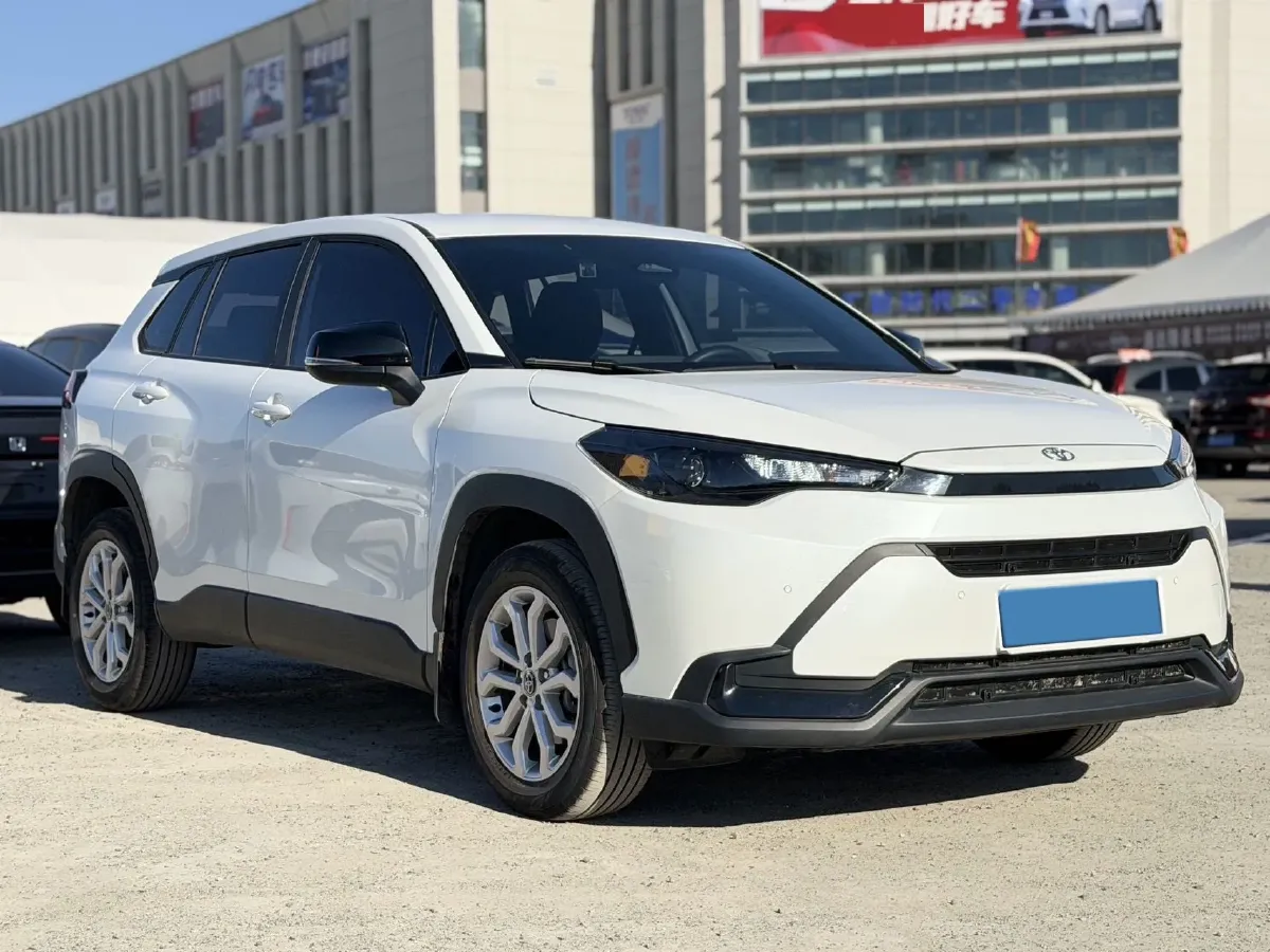 2025 Toyota Corolla 1.2T 116HP L4 CVT,autocango,china used car exporter,china ev exporter,chinese used car exporter,chinese used ev exporter