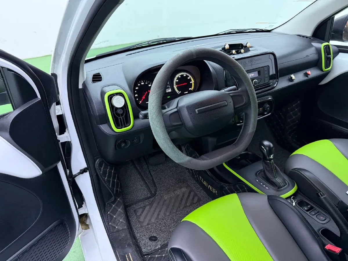 2020 Roewe Clever BEV 27KWH,autocango,china used car exporter,china ev exporter,chinese used car exporter,chinese used ev exporter