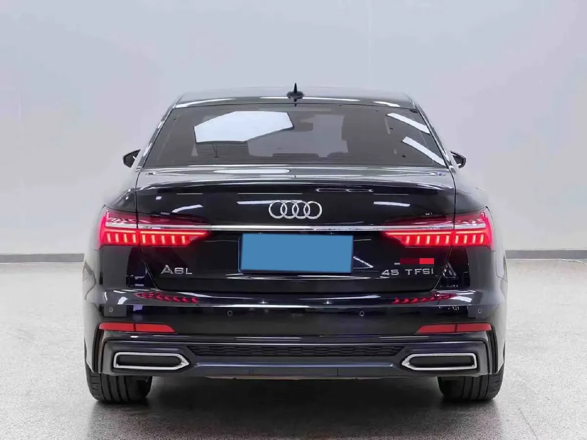 2021 Audi A6L 2.0T 224HP L4 7DCT,autocango,china used car exporter,china ev exporter,chinese used car exporter,chinese used ev exporter