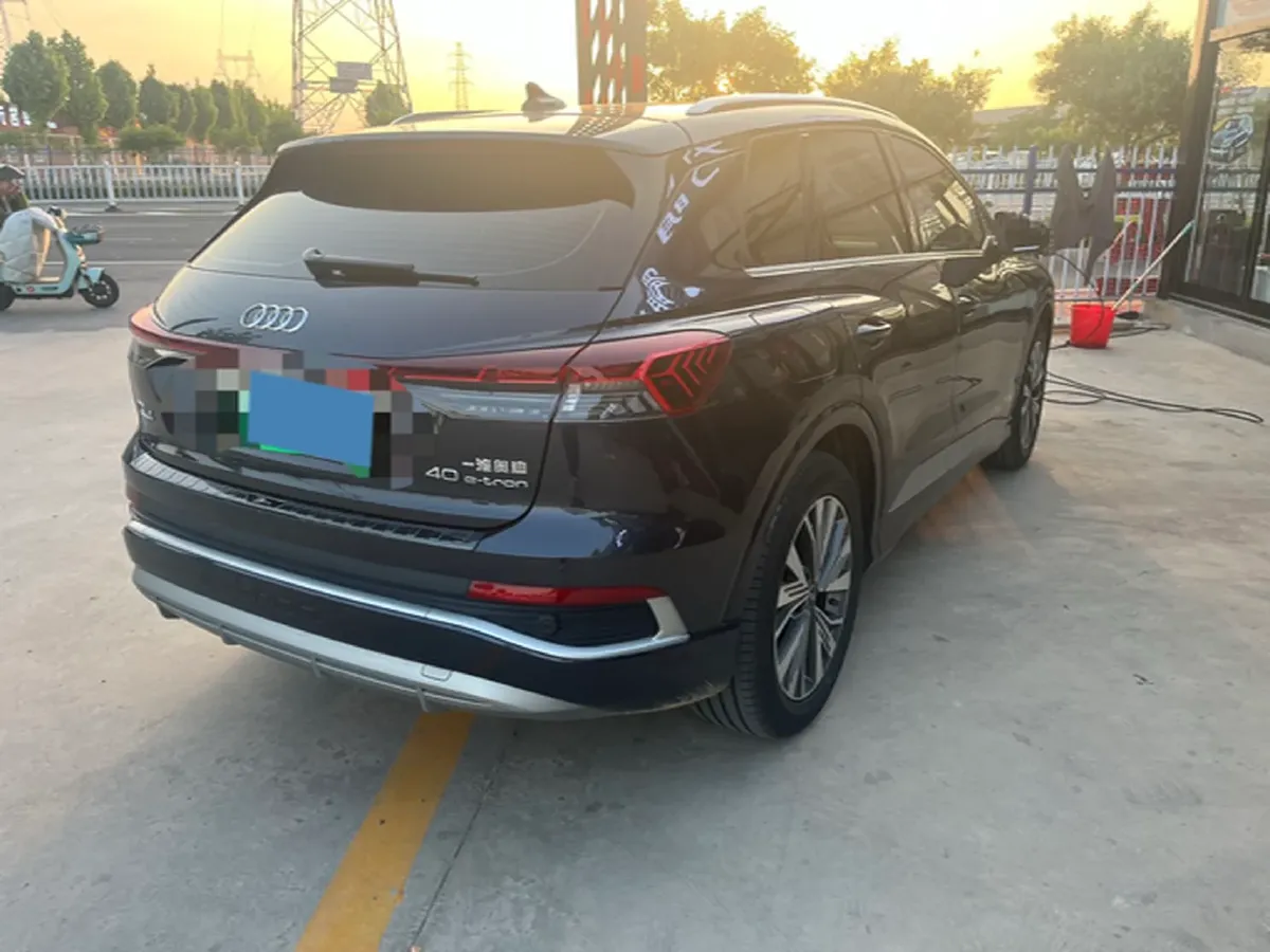 2024 Audi Q4 e-tron BEV 84.8KWH,autocango,china used car exporter,china ev exporter,chinese used car exporter,chinese used ev exporter