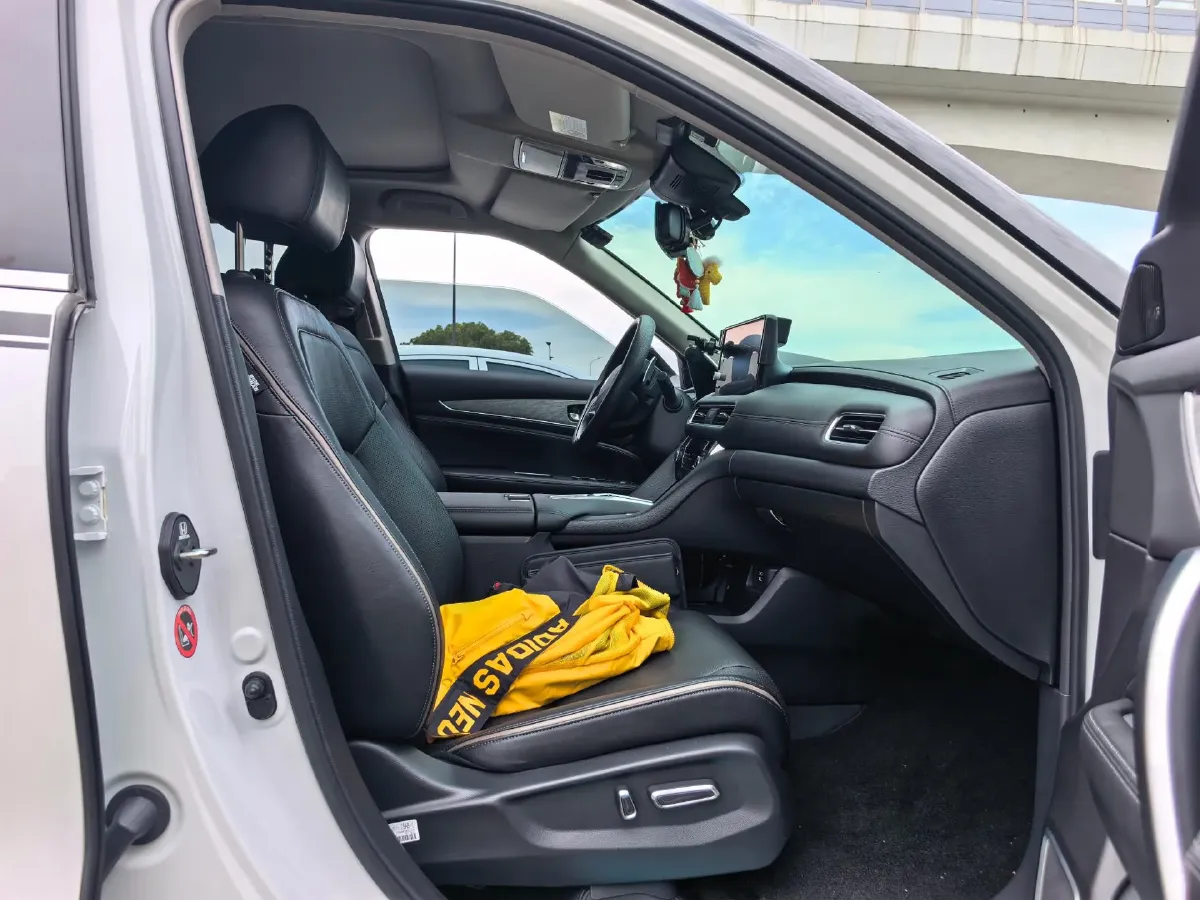 2023 Honda Avancier 2.0T 261HP L4 9AT,autocango,china used car exporter,china ev exporter,chinese used car exporter,chinese used ev exporter