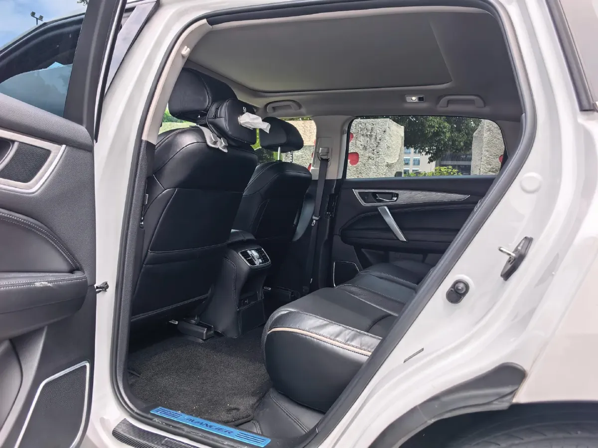 2023 Honda Avancier 2.0T 261HP L4 9AT,autocango,china used car exporter,china ev exporter,chinese used car exporter,chinese used ev exporter