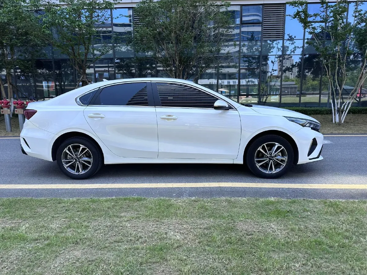 2023 Kia K3 1.5L 115HP L4 CVT,autocango,china used car exporter,china ev exporter,chinese used car exporter,chinese used ev exporter