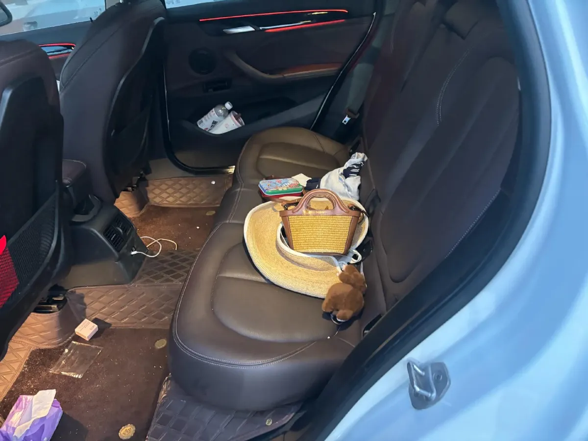 2020 BMW X1 1.5T 140HP L3 7DCT,autocango,china used car exporter,china ev exporter,chinese used car exporter,chinese used ev exporter